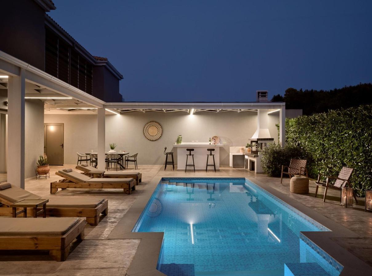 Jasmine Suites With Private Pool Tsilivi  Extérieur photo